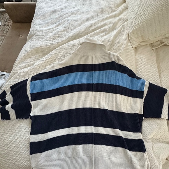 Aerie Beyond Quarter Zip Sweater Oversized - Picture 3 of 4